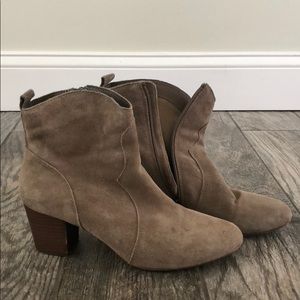 Steve Madden Suede Booties
